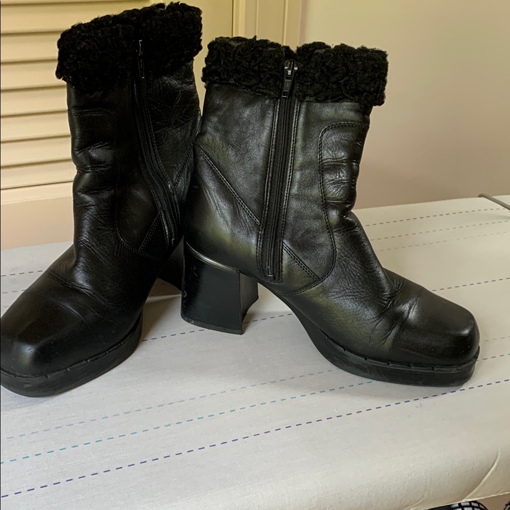 Anita Black Heeled Boots with Chunky Block Heel
